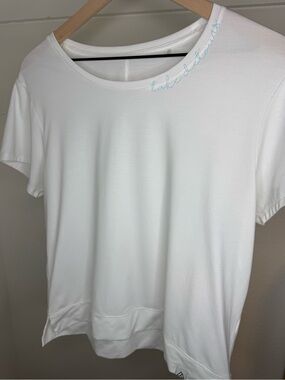 Alpine Design “Take Detours” Tee – White, Size Medium